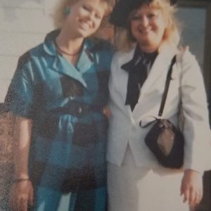 Meet your Posher, Deborah